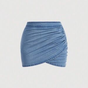 Women’s Curve Denim Skirt
